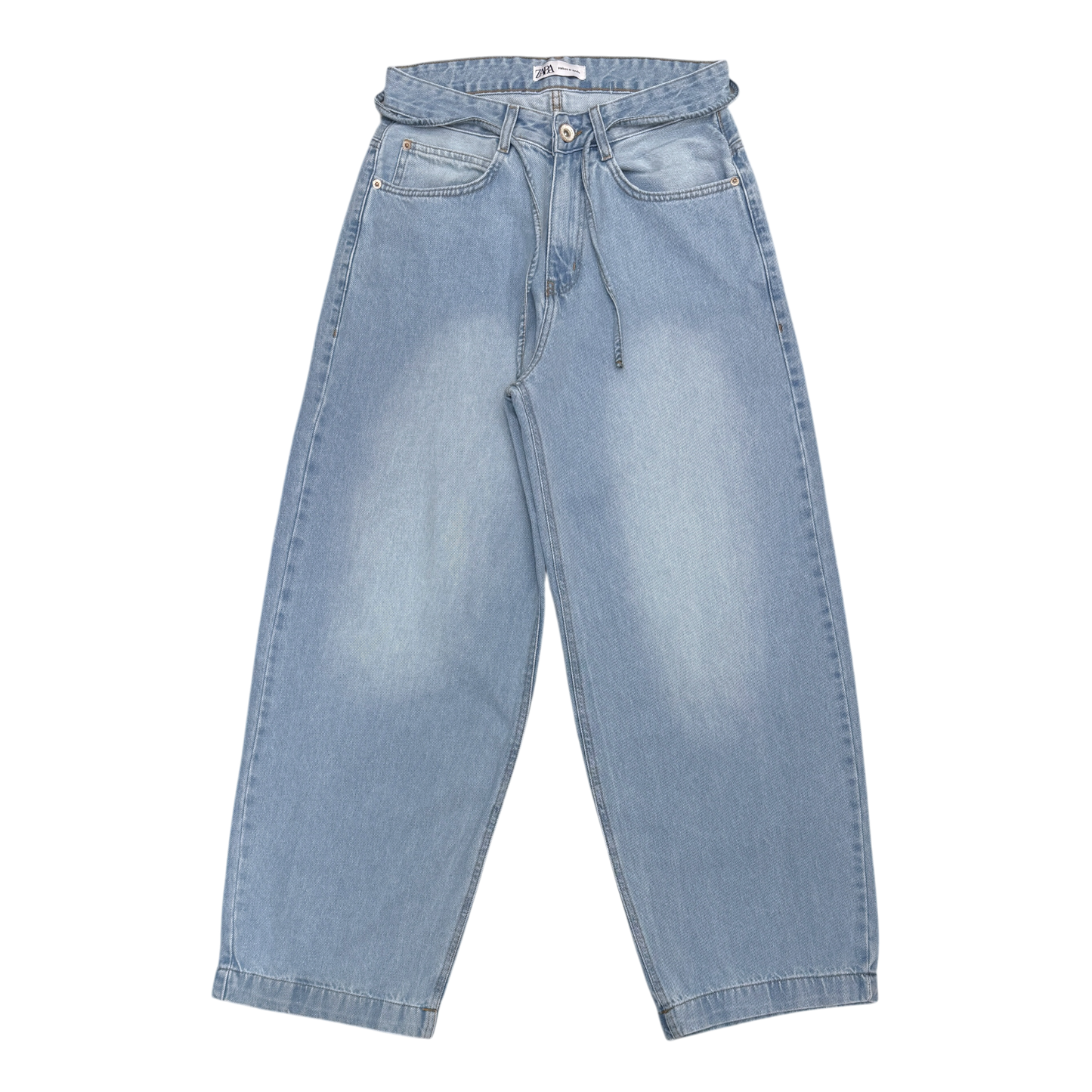 Balloon jeans in light blue washed