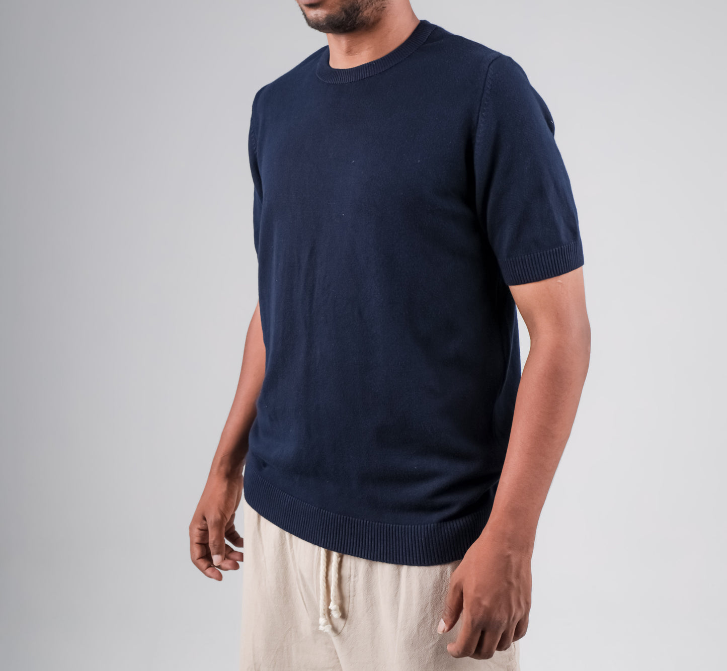 Basic Crew neck knitted tshirt