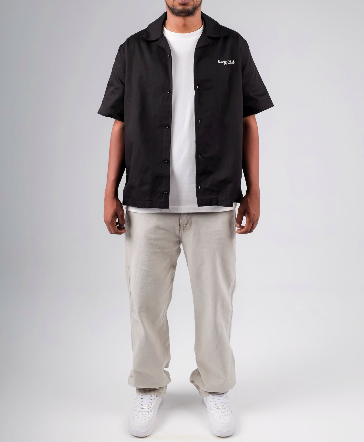 Boxy fit short sleeve shirt with back stitching speed