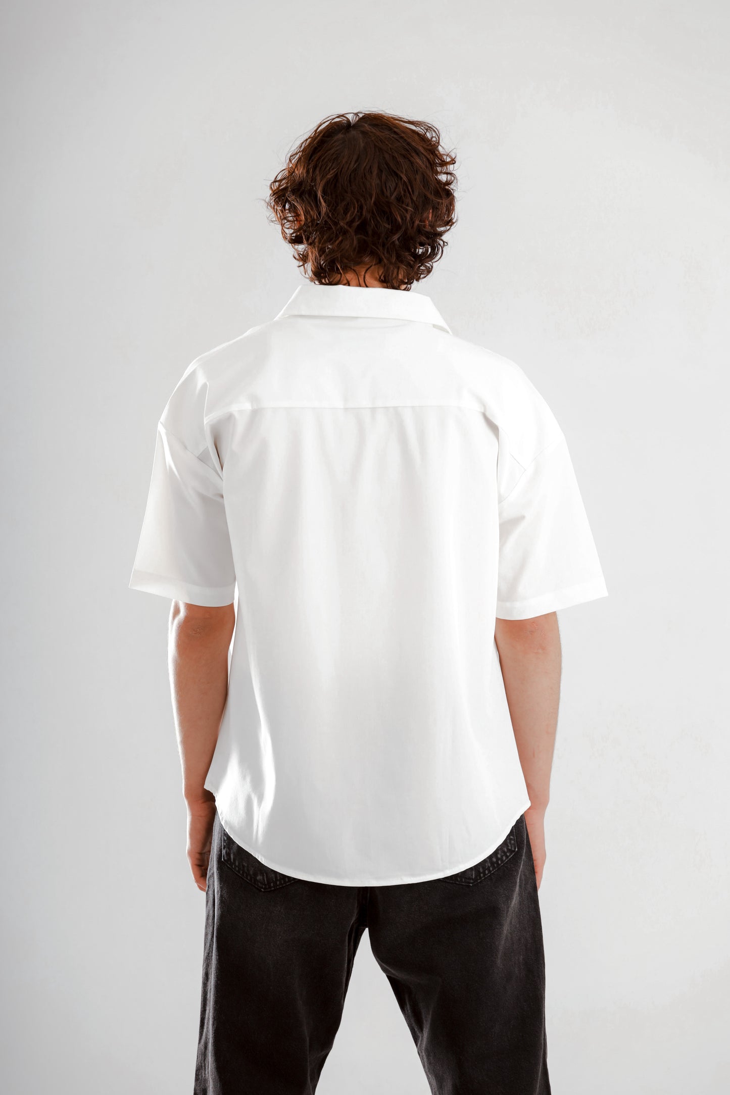 Oversized short sleeve shirt with front teddy stitching