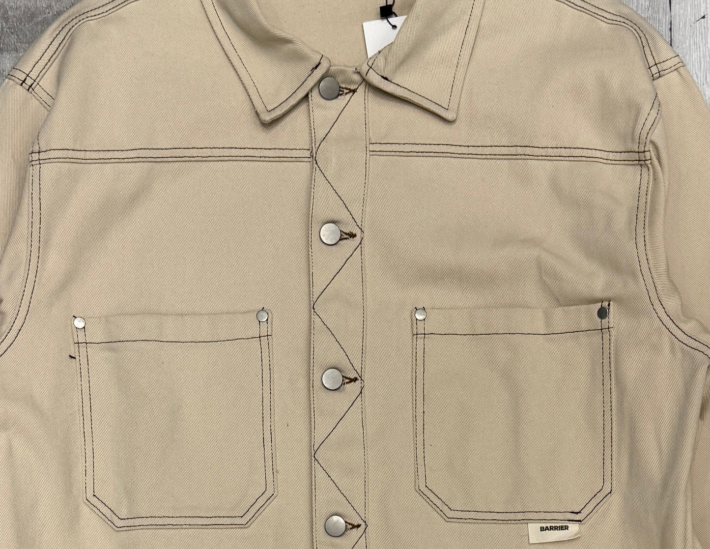 Match set cropped jacket + baggy jeans