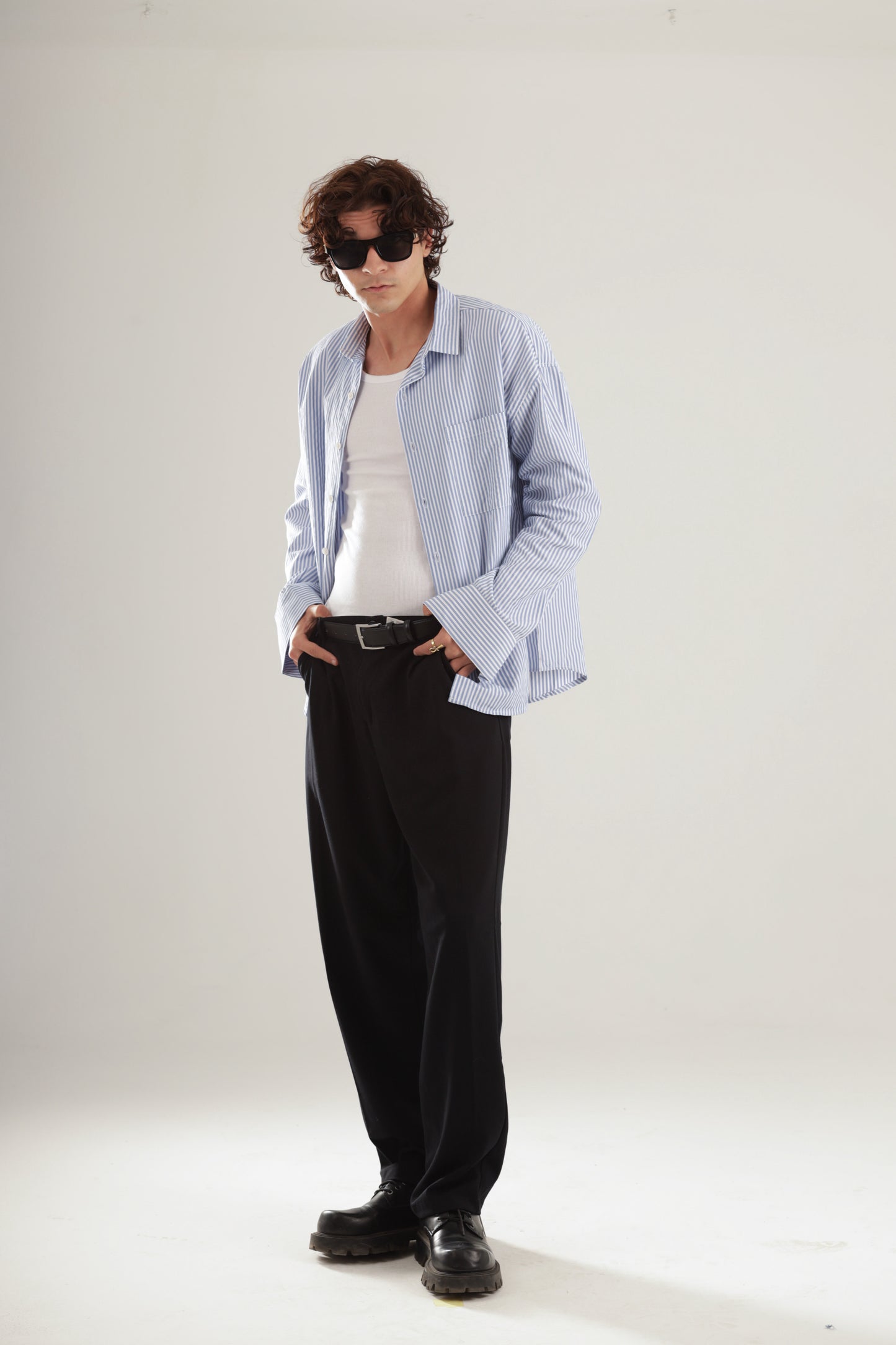 Lose fit long sleeve striped shirt