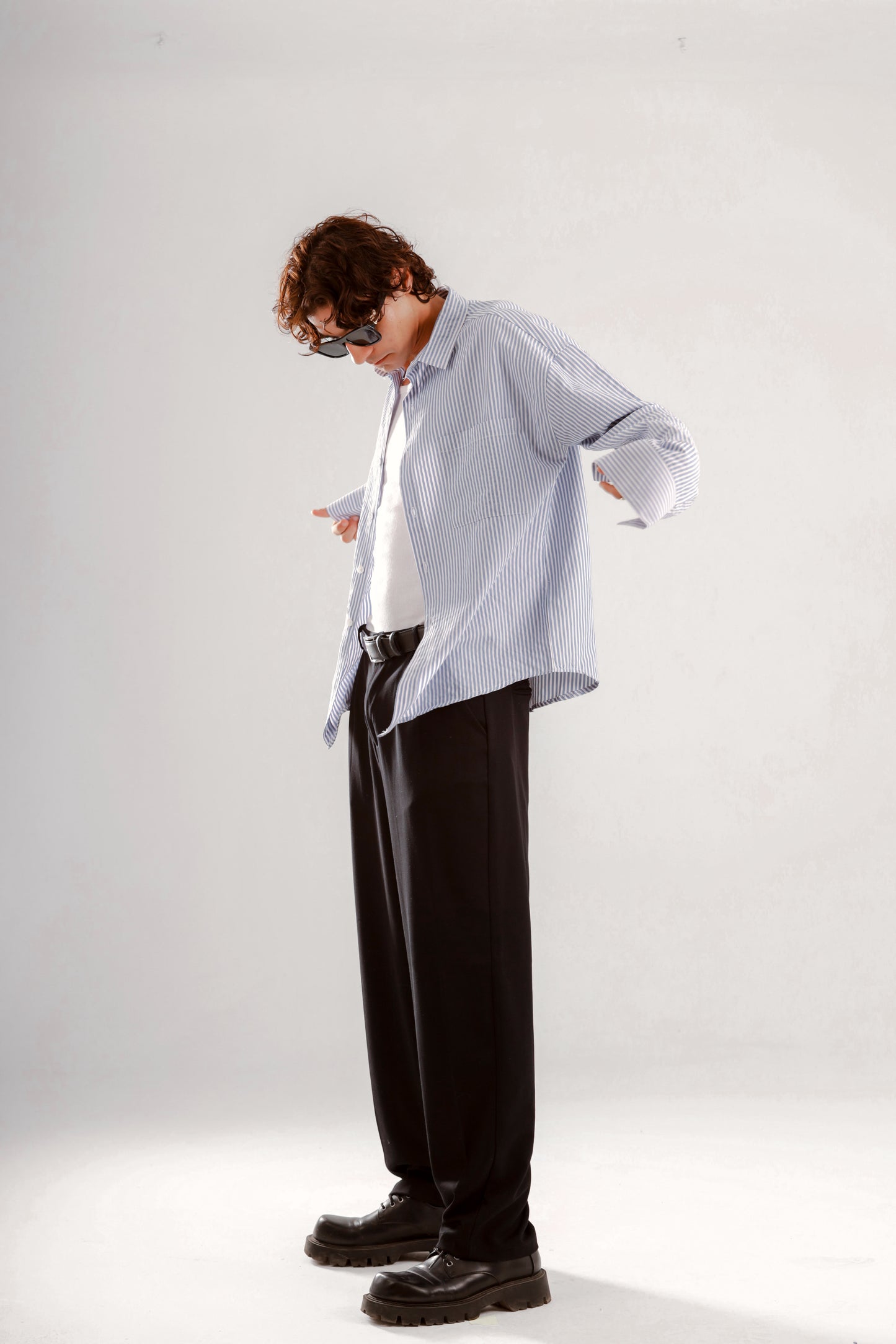 Lose fit long sleeve striped shirt