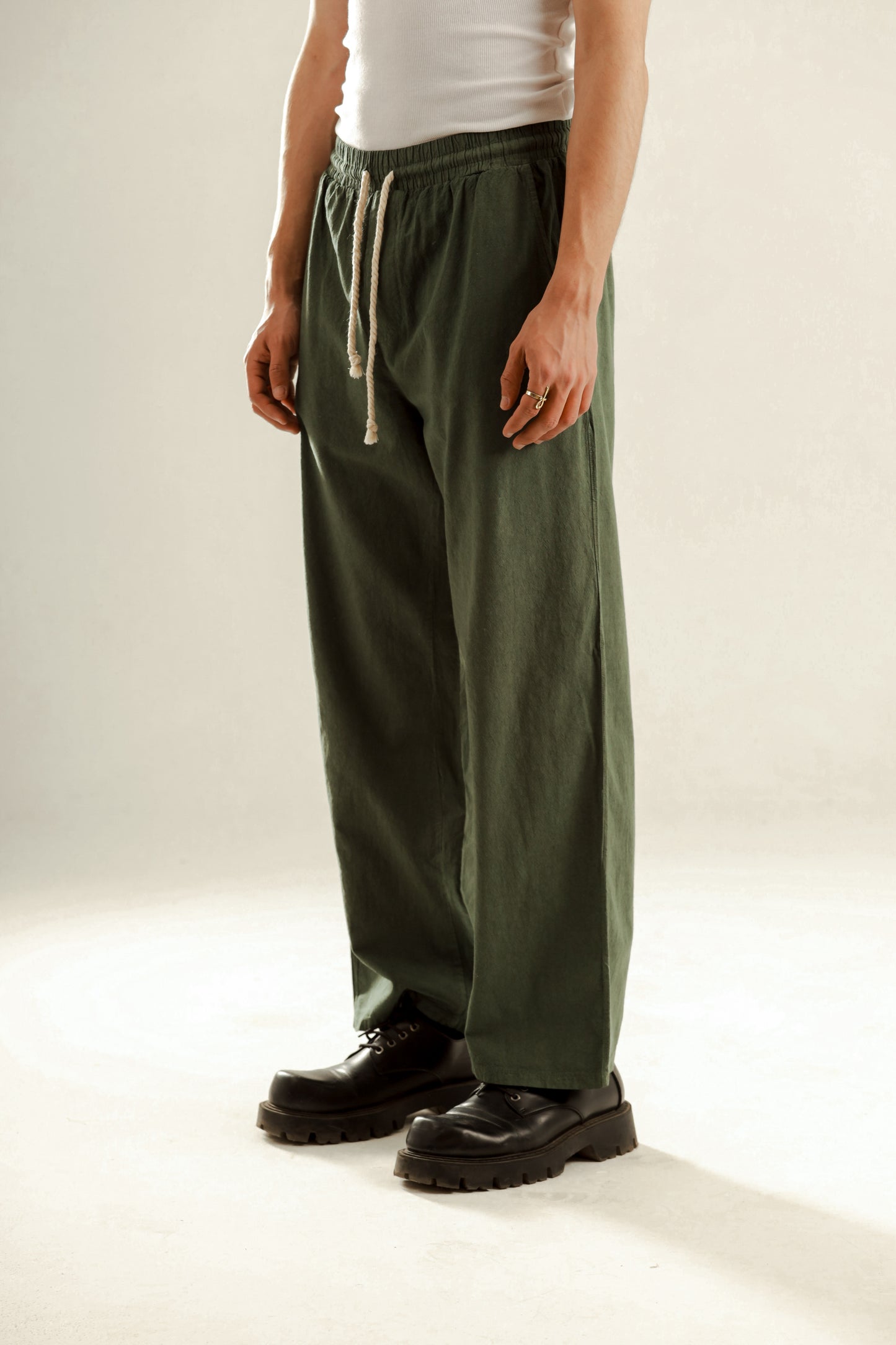 Barrier Baggy linen blend trouser