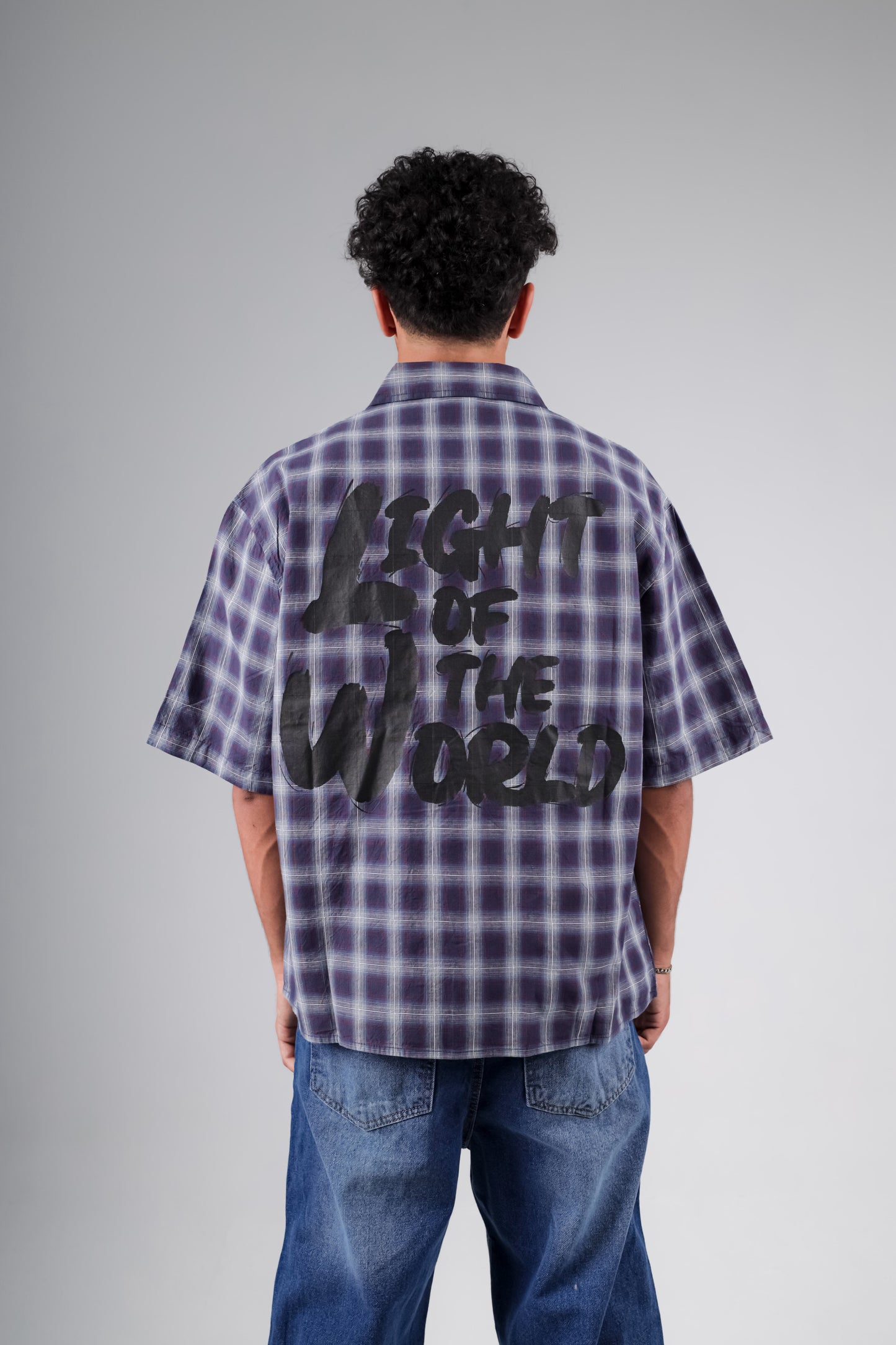 Check boxy fit short sleeve shirt with back printed in navy blues