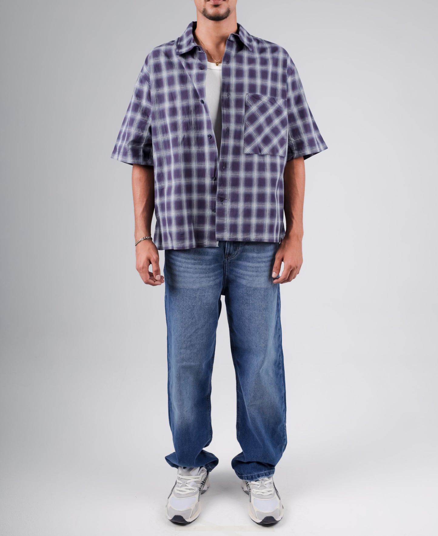 Check boxy fit short sleeve shirt with back printed in navy blues