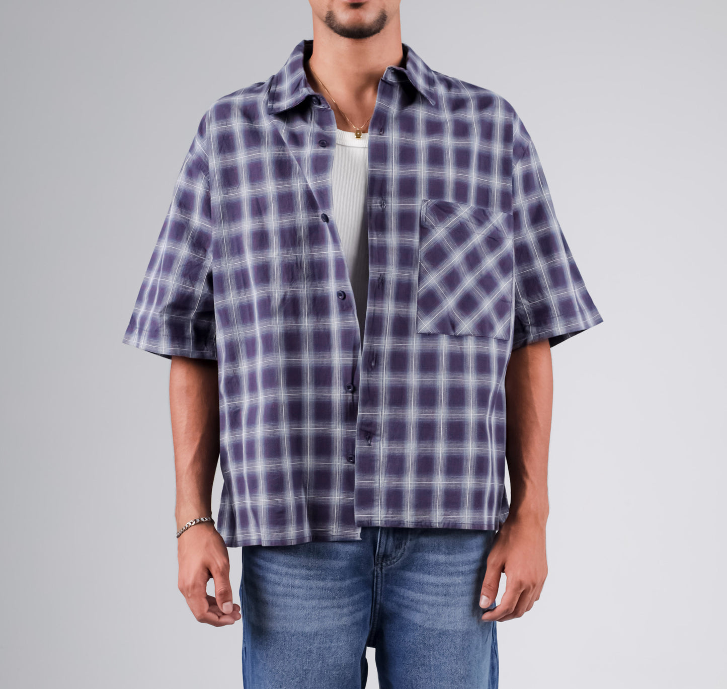 Check boxy fit short sleeve shirt with back printed in navy blues