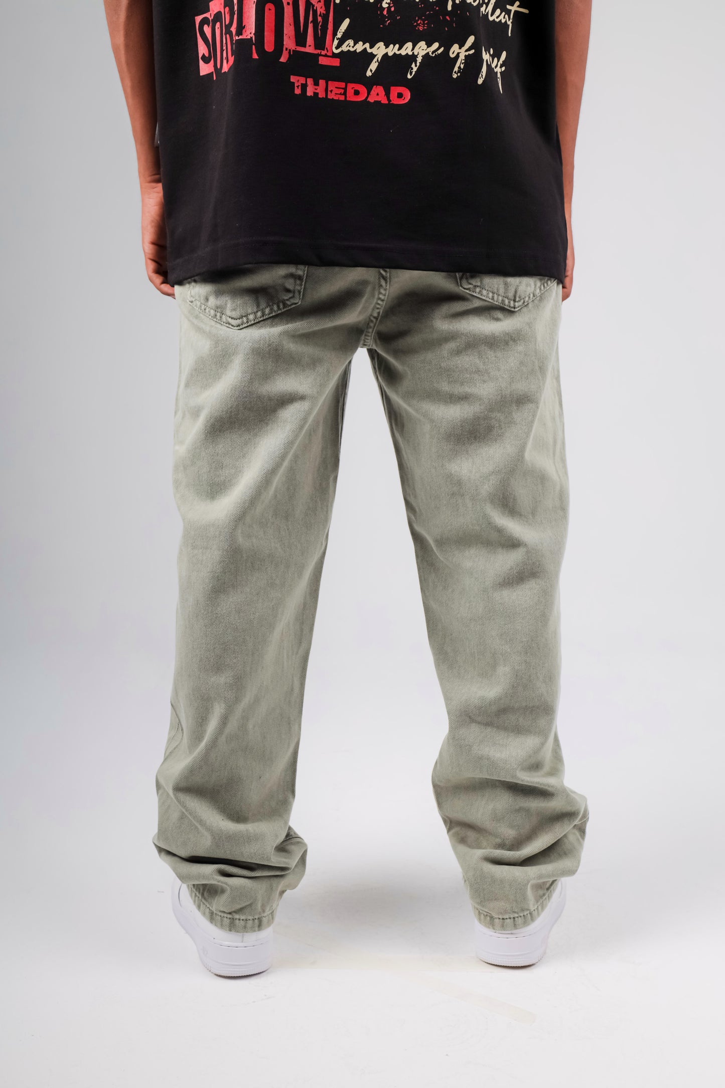 Baggy jeans in olive washed