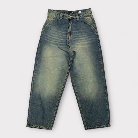 Ballon jeans in dark blue washed with olive tint