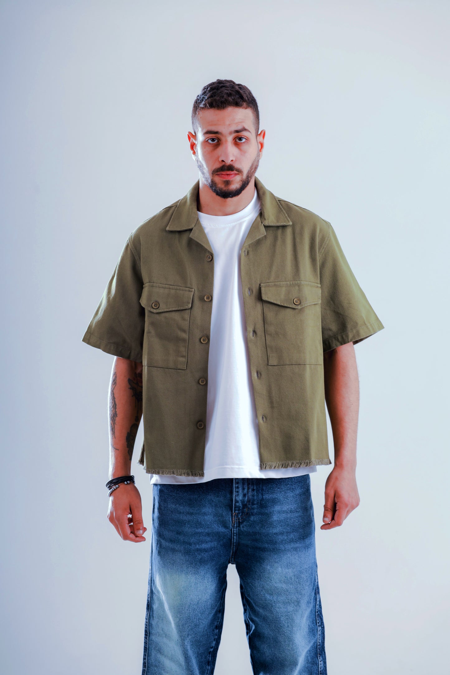 Boxy fit Short sleeve jeans shirt with 2 pockets