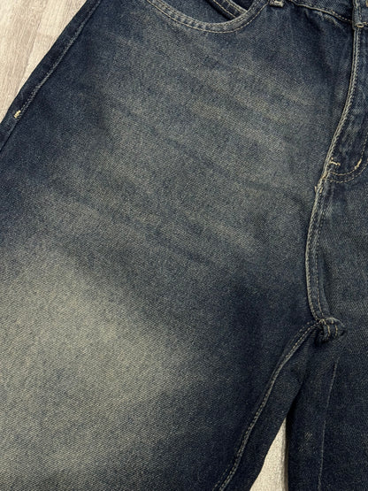 Baggy denim short in dark blue ash wash