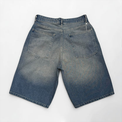 Baggy denim short in mid blue vintage wash