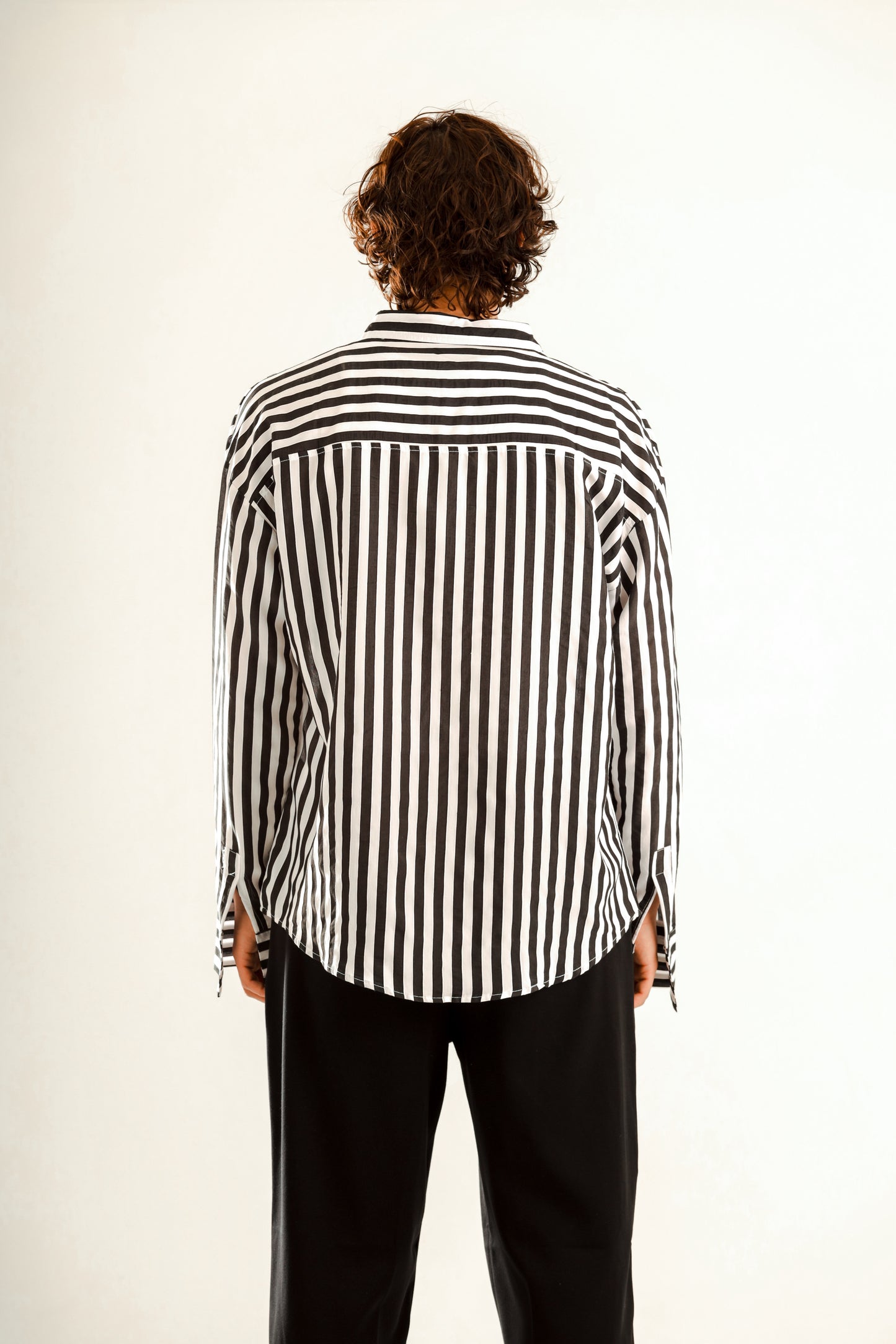 Lose fit long sleeve wide striped shirt