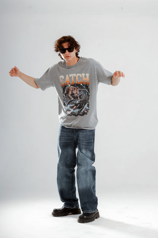 Washed tshirt with front tiger print