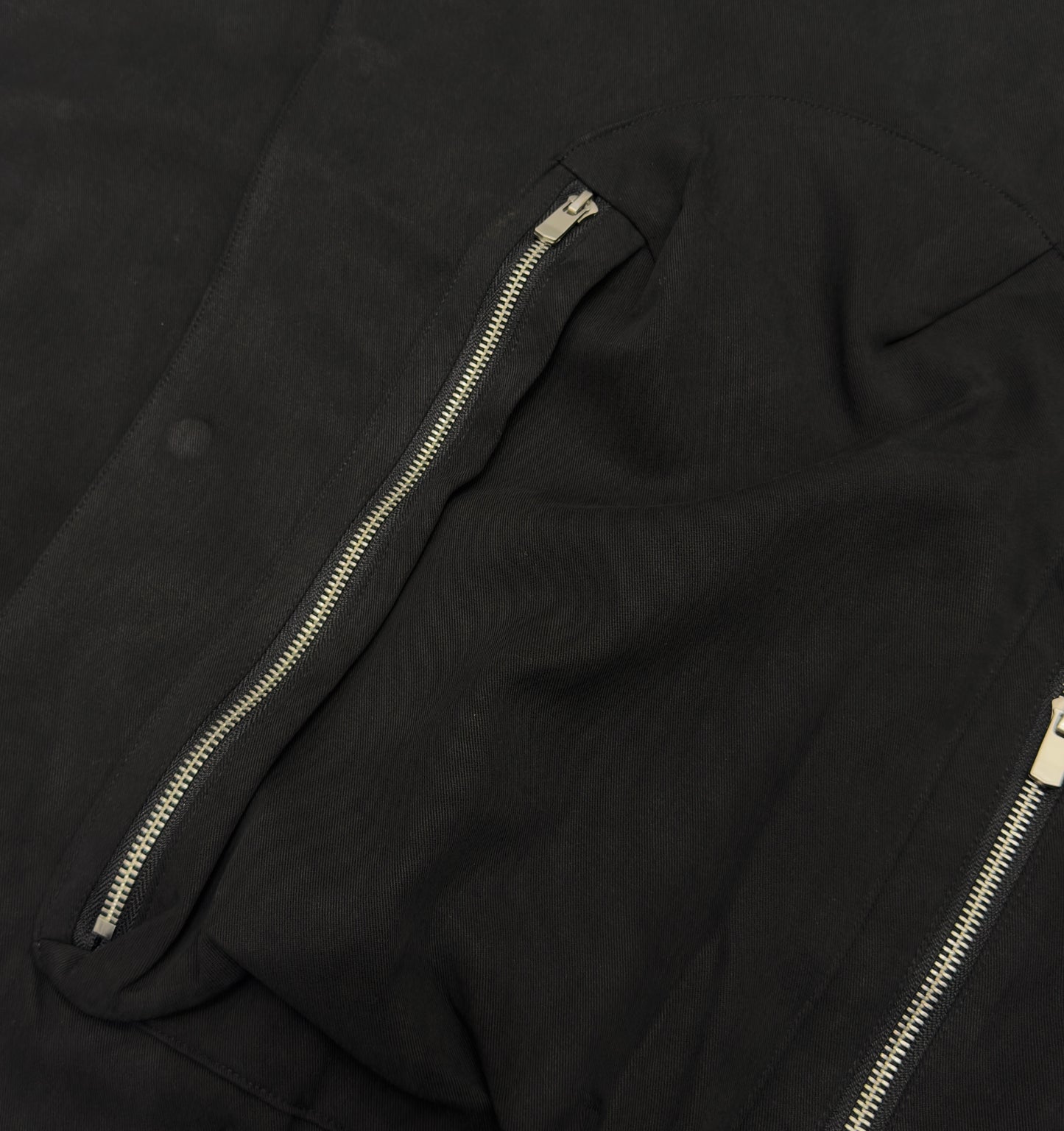 Minimal light weight Shield Jacket