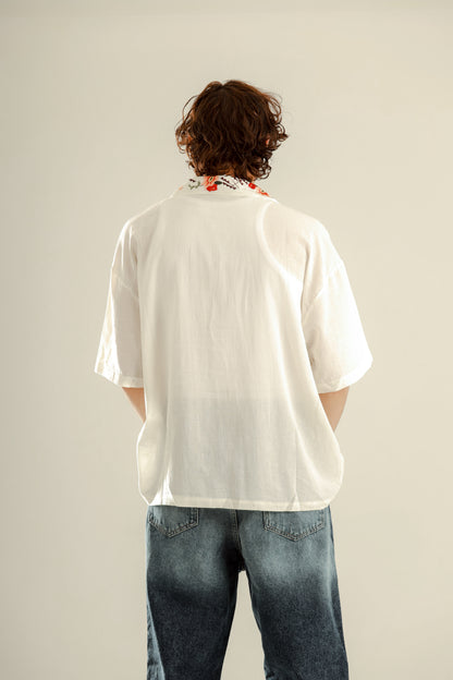 Linen shirt with flowers stitching
