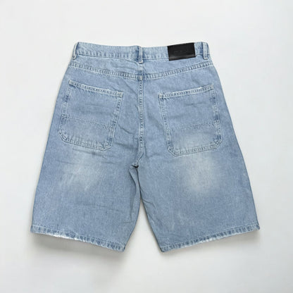 Baggy denim short in light blue washed