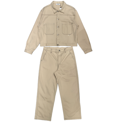 Match set cropped jacket + baggy jeans