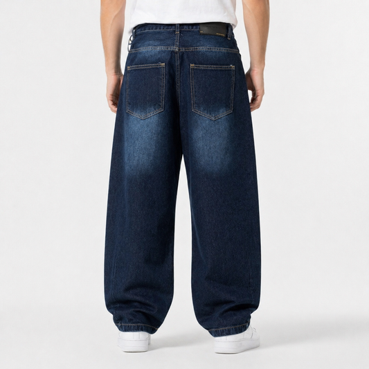 Balloon jeans in dark blue washed