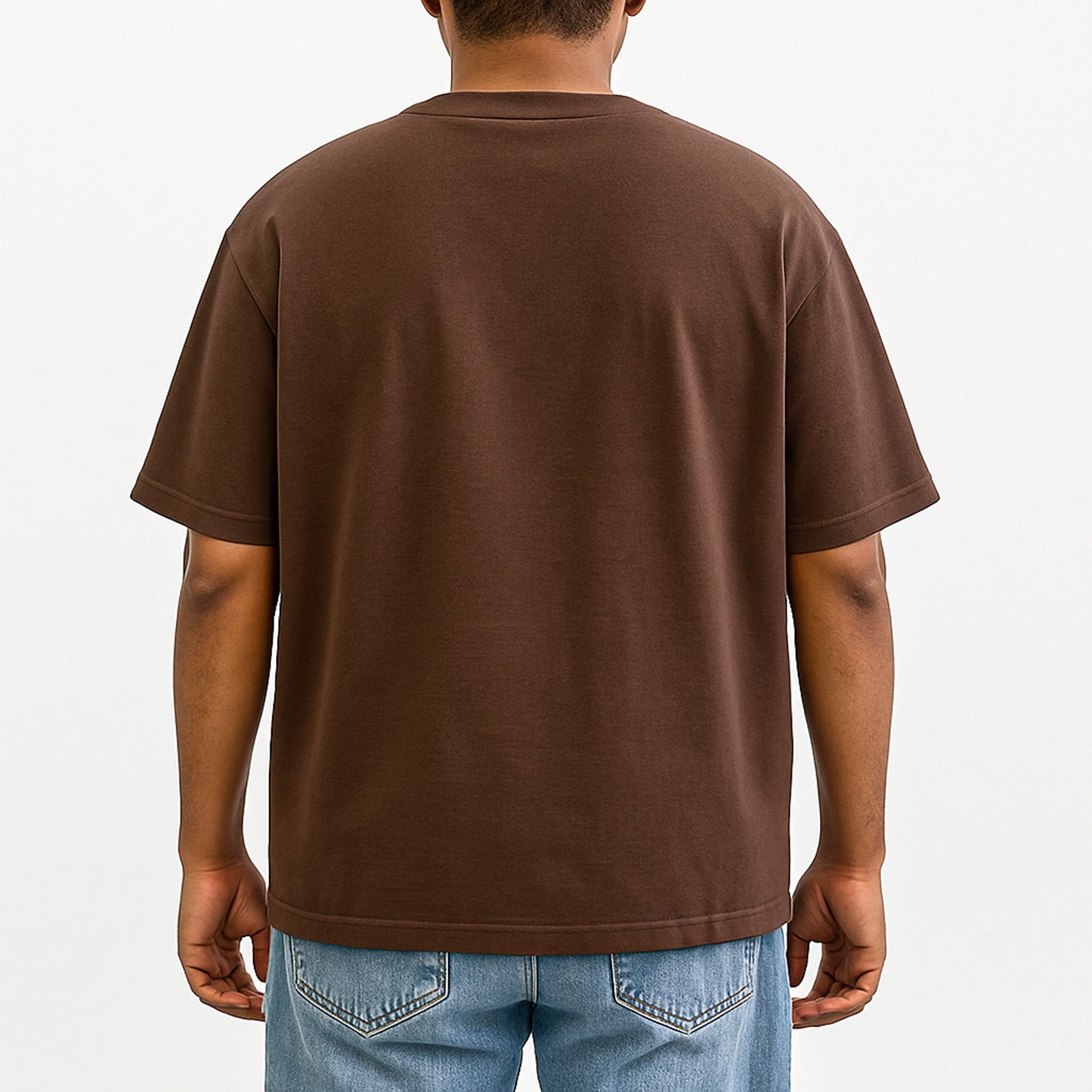 Boxy fit basic crew neck tshirt with D letter stitching
