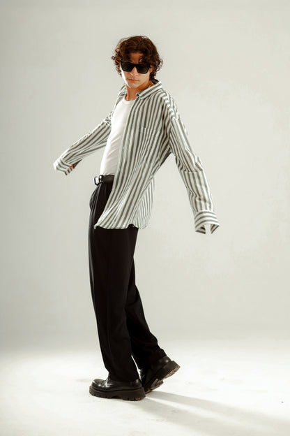 Lose fit long sleeve wide striped shirt