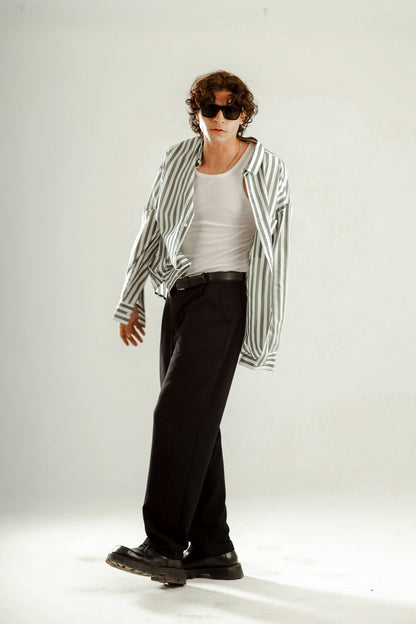 Lose fit long sleeve wide striped shirt