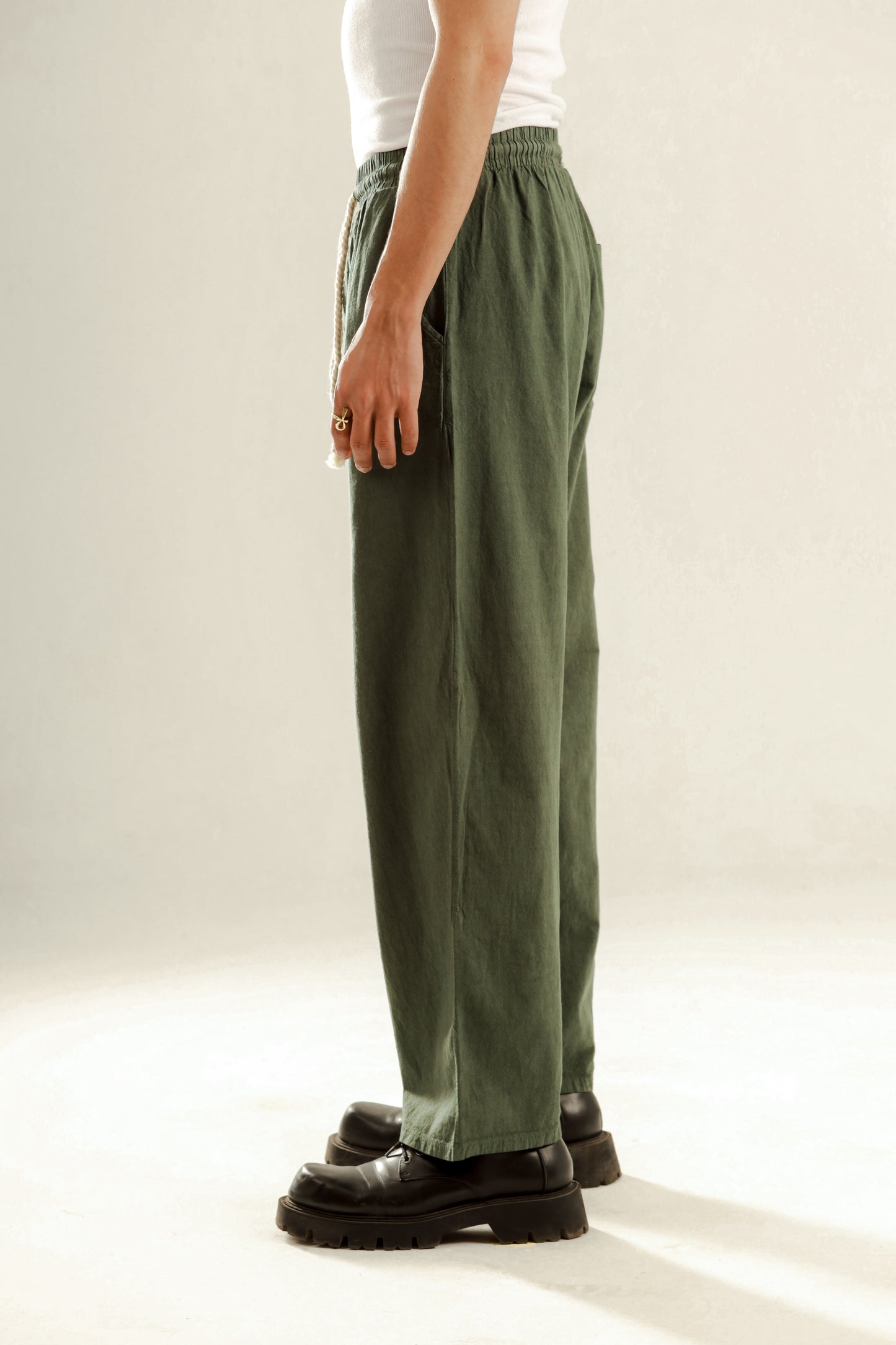 Barrier Baggy linen blend trouser