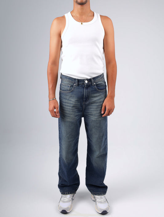 Baggy jeans in dark blue washed with green shades