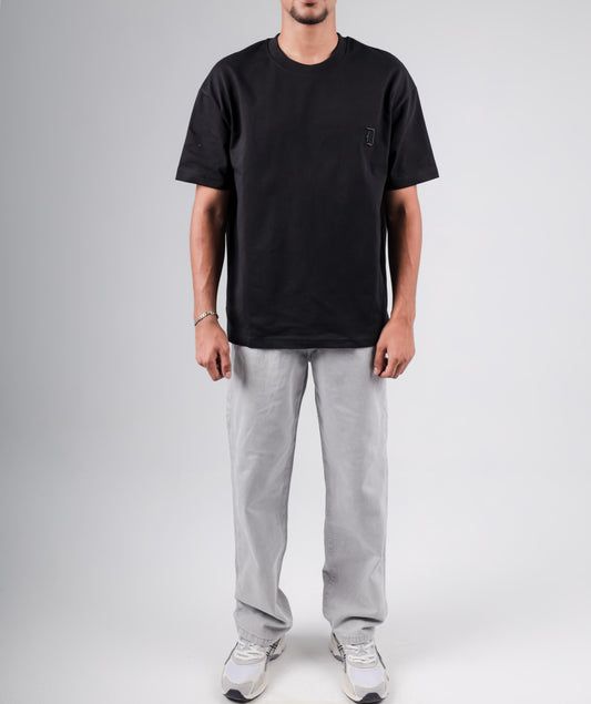 Boxy fit basic crew neck tshirt with D letter stitching