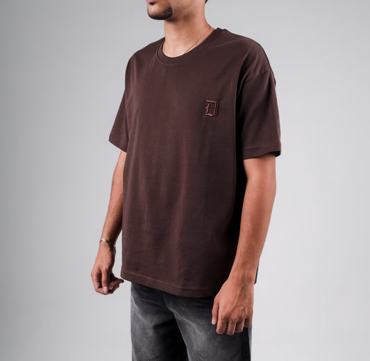 Boxy fit basic crew neck tshirt with D letter stitching