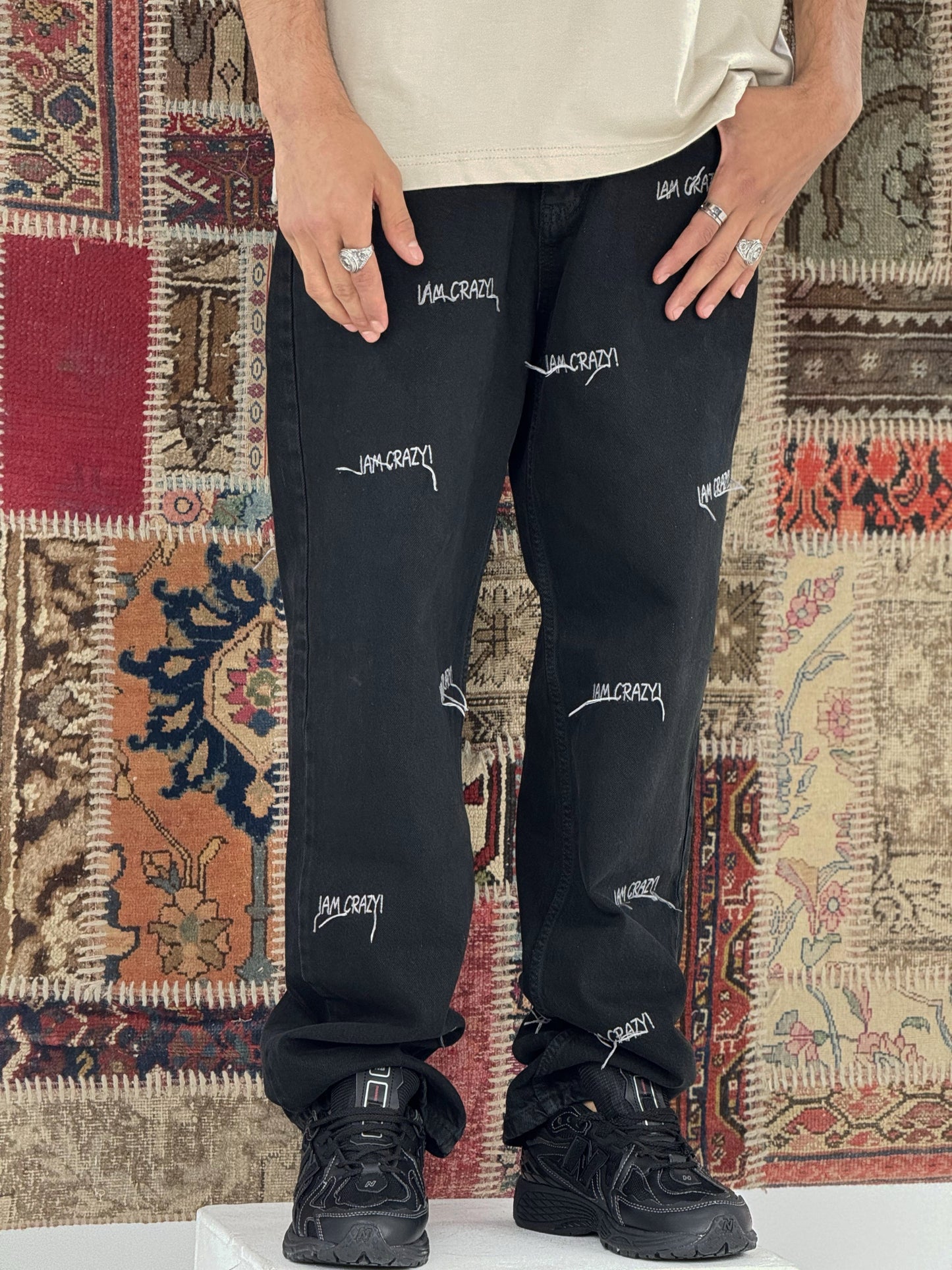 baggy fit Jeans with crazy stitches in black wash