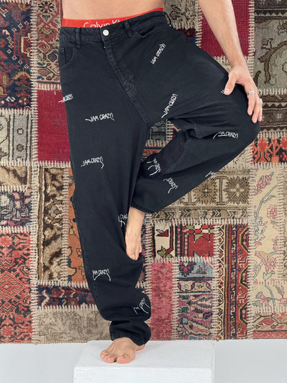 baggy fit Jeans with crazy stitches in black wash