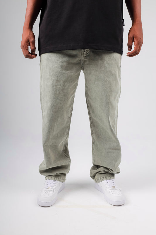Baggy jeans in olive washed