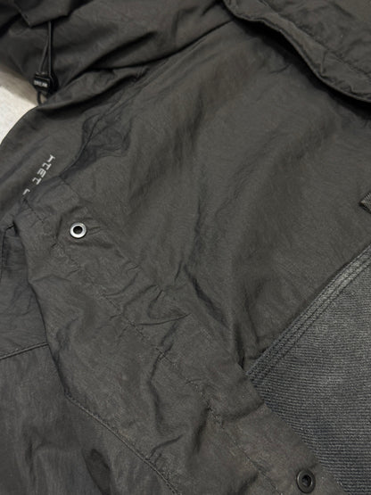 Cropped Black Hybrid Jacket