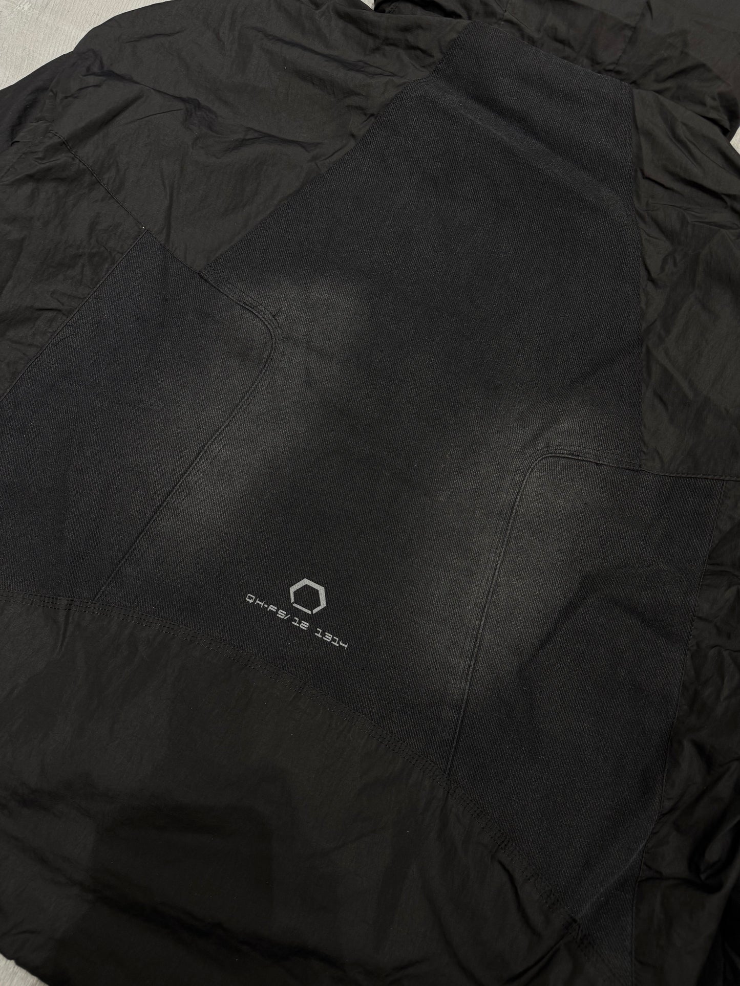 Cropped Black Hybrid Jacket