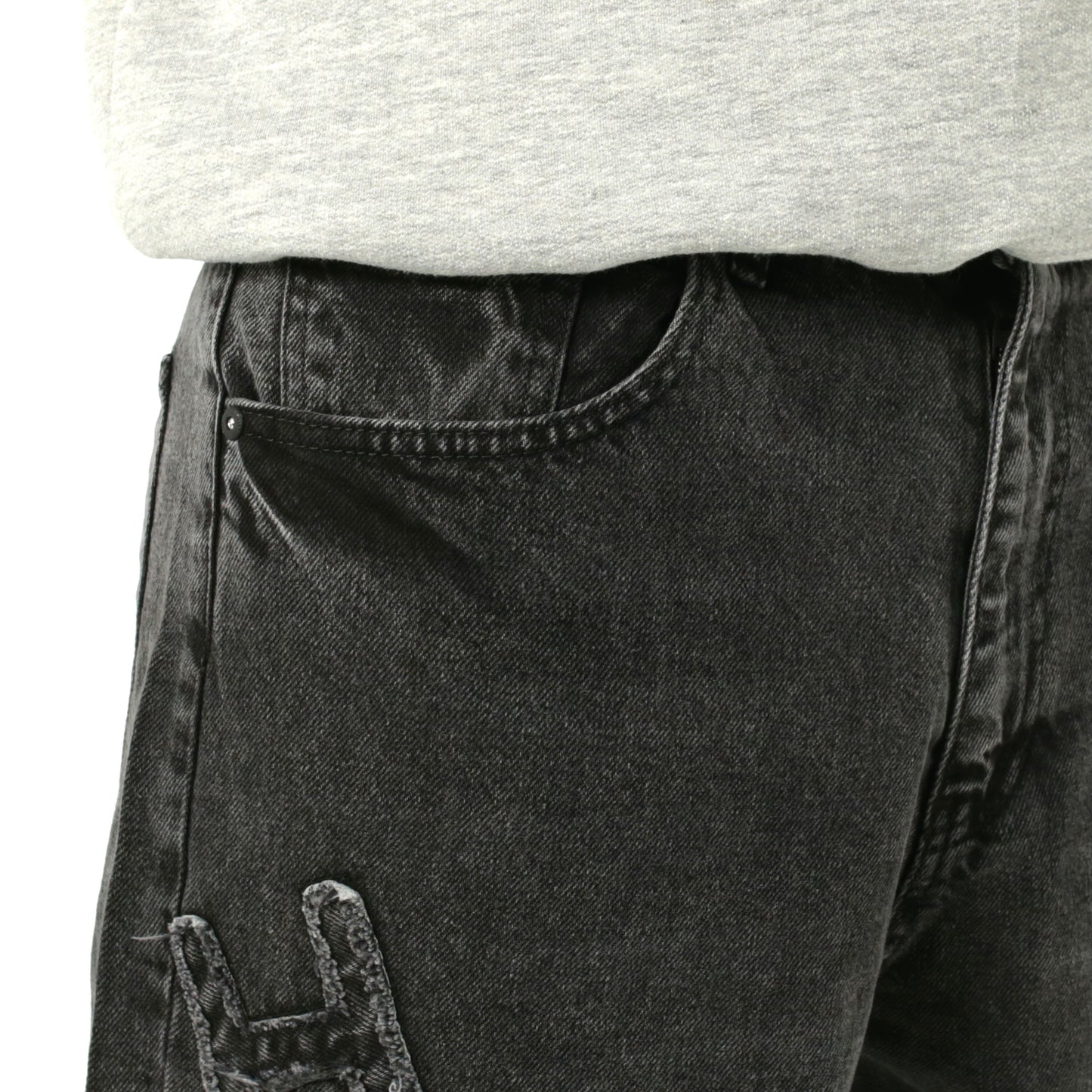 Baggy fit jeans with letters stitching