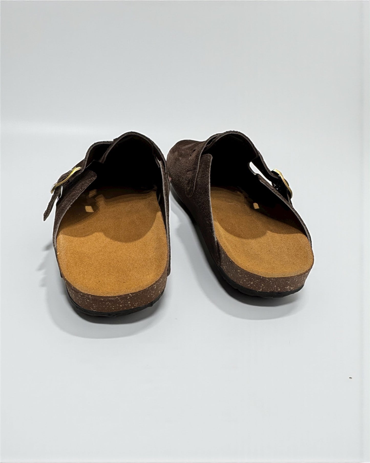 Suede clogs