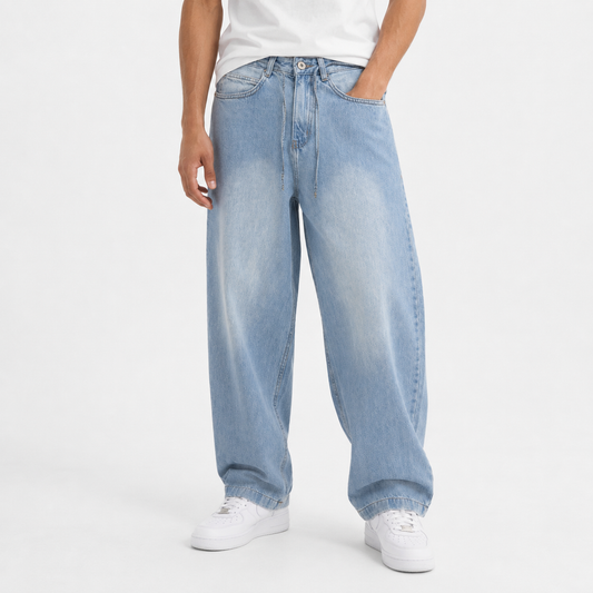 Balloon jeans in light blue washed