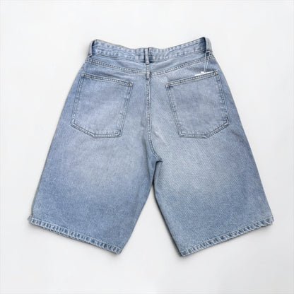 Baggy denim short in light blue stone washed