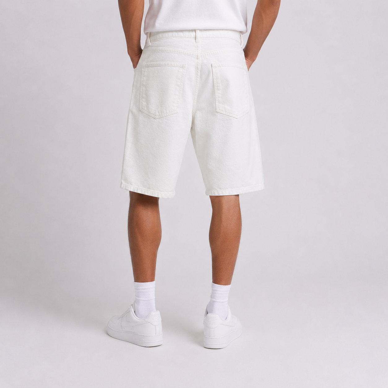 Baggy denim short in white