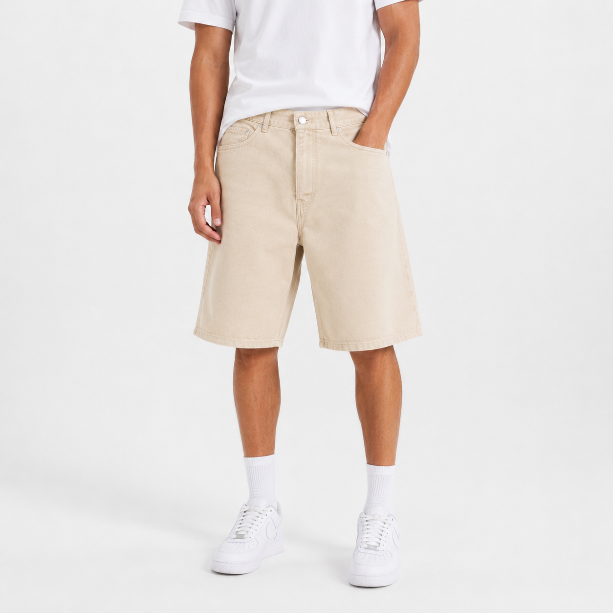Baggy denim short in beige cream